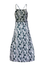 Load image into Gallery viewer, Slit Crisscross Printed Sleeveless Cami Dress
