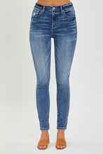 Load image into Gallery viewer, RISEN Full Size Mid Rise Ankle Skinny Jeans
